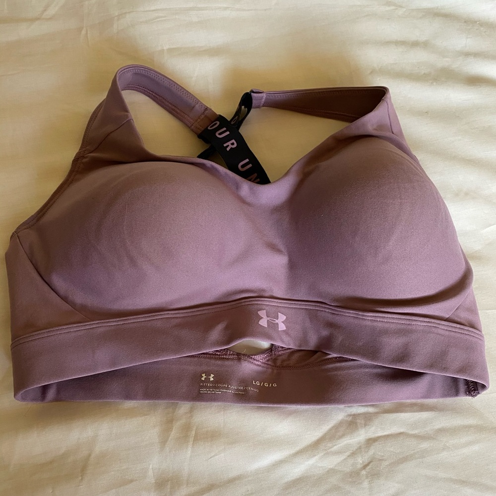 Women’s sports bra